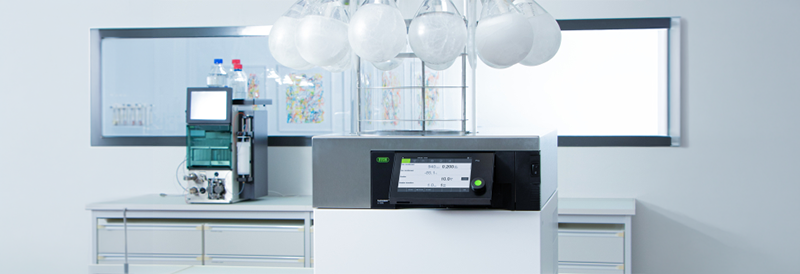 Freeze Dryers and Accessories