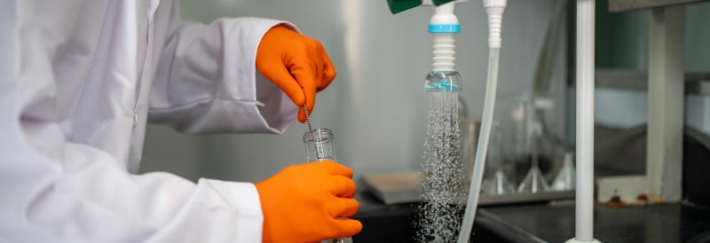 Acetone in the Laboratory: Risks, Responsibilities, and the Role of Innovative PPE