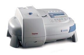 thermo-scientific-evolution-201-220-spectrophotometers thermo-scientific-evolution-201-220-spectrophotometers